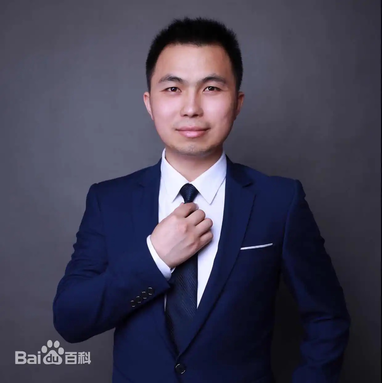 张杰彬.jpg 张杰彬.jpg